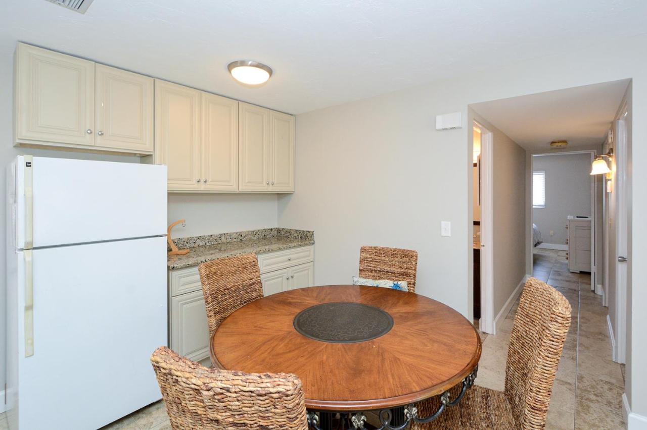 Canal 311 - Right In Siesta Key Village! ซาราโซตา ภายนอก รูปภาพ