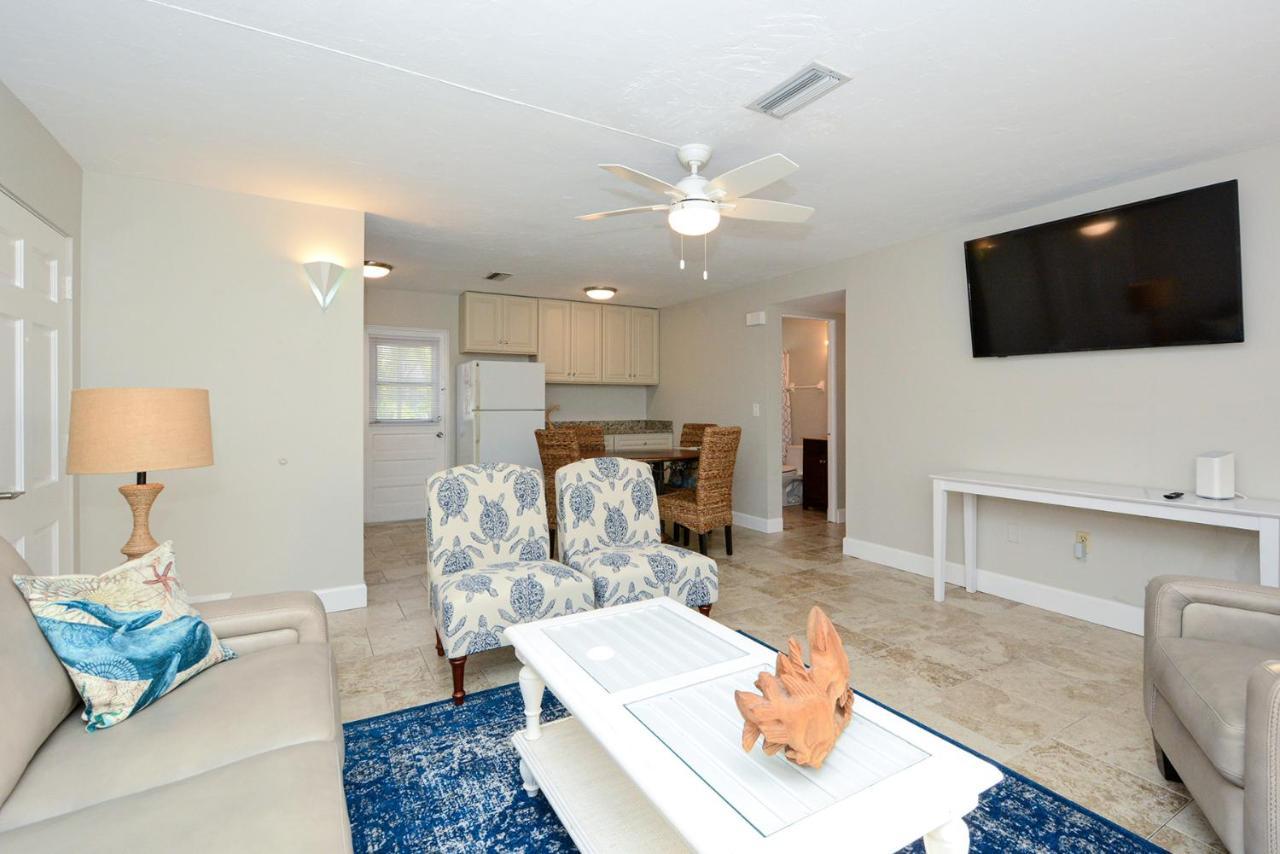 Canal 311 - Right In Siesta Key Village! ซาราโซตา ภายนอก รูปภาพ