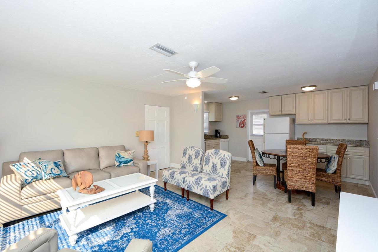 Canal 311 - Right In Siesta Key Village! ซาราโซตา ภายนอก รูปภาพ